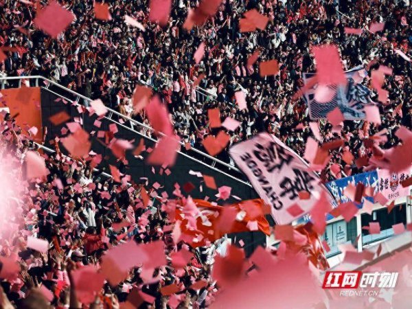 我们的湘超④｜第十二东说念主：以声浪烽火三湘足球魂