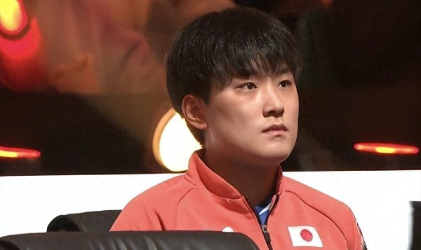 张本智和腐败遭喝倒采，法国名将为其发声，日本网友抒发发火