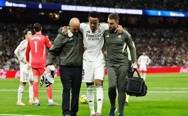 命途多舛米利唐遇到两年第3次大伤，双膝十字韧带齐已断裂