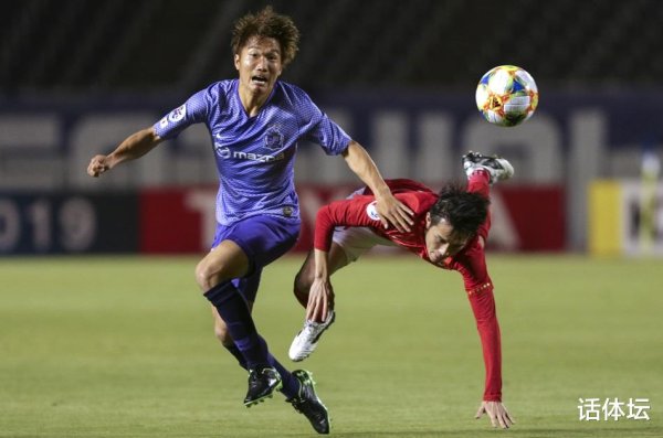 致命一击! 路易斯屡失良机, 亚冠红运战: 申花最强阵, 却不敌软柿子