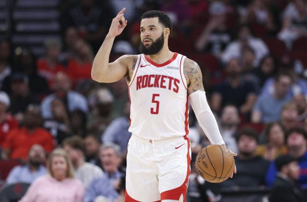 范弗里特: 当球队没契机夺冠时 我可能不会全力攻防&带伤上阵