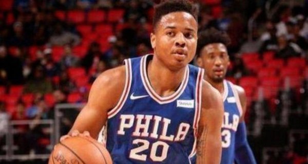 丛林狼问遍全定约换不来及格首发控卫，惩办层四处驱驰补强一号位，濒临各队遵照阵脚难掏队内改日基石安东尼·爱德华兹瓶颈昭彰令东说念主窘态