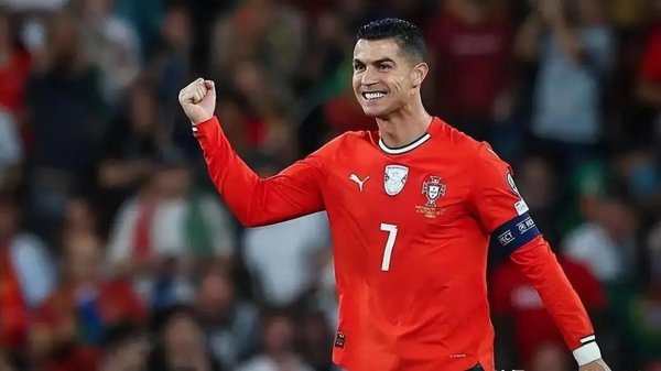 C罗豪掷2900万沙特置双豪宅，安家书号拉满，42岁去处曝光