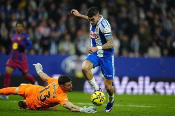 巴萨除了靠门将还靠什么捡了3分？