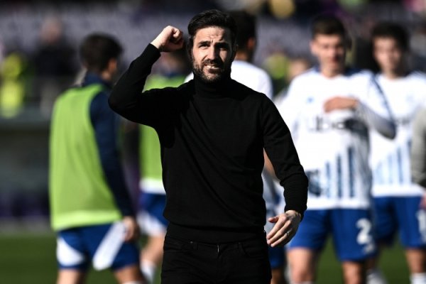 内斯塔暗讽小法: 思教意大利东谈主踢球? 来提醒咱们怎样让你适意吧