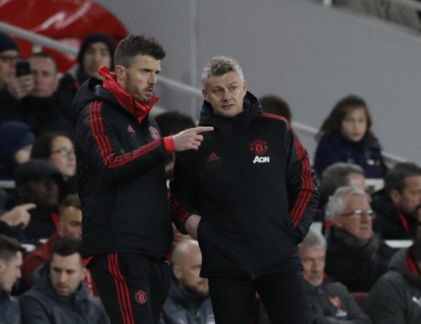 泰晤士：索帅和卡里克可能同期重回曼联，二东说念主以致可能成为高下级