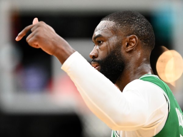 马祖拉：杰伦·布朗整场皆极具管辖力 能见证他如斯施展是种运道