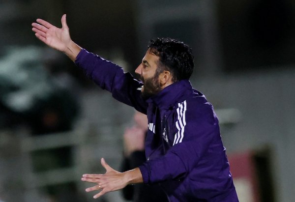 跟队：里面东谈主士坚称阿莫林下课非权斗 而因为球队莫得展现出杰出